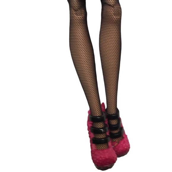 Ever After High Madeline Hatter 2012 - Picture 5 of 9